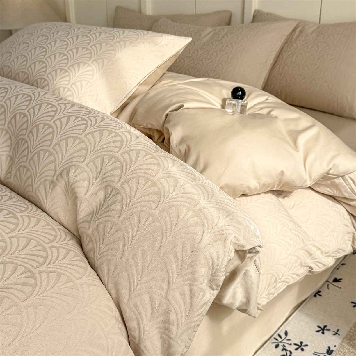 91家纺网 家纺一手货源 找家纺 灰鲸 2026新款全棉纯棉厚织贡缎大提花四件套 云锦-可可杏