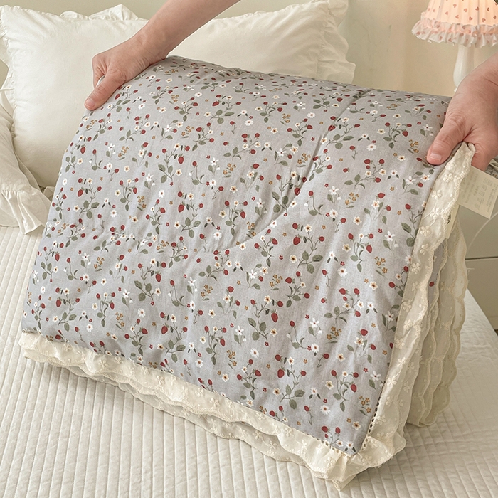 91家纺网 家纺一手货源 找家纺 （总）yyds网供 2026新款A类法式花卉小清新全棉纯棉双层纱花边夏被夏凉被空调被