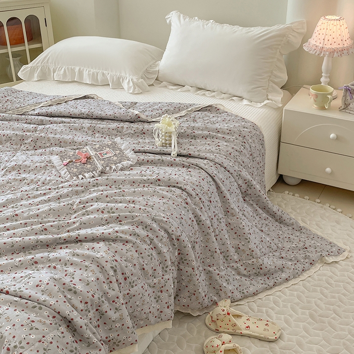 91家纺网 家纺一手货源 找家纺 yyds网供 2026新款A类法式花卉小清新全棉纯棉双层纱花边夏被夏凉被空调被 雏菊灰