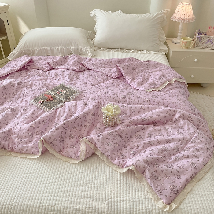 91家纺网 家纺一手货源 找家纺 yyds网供 2026新款A类法式花卉小清新全棉纯棉双层纱花边夏被夏凉被空调被 花季紫