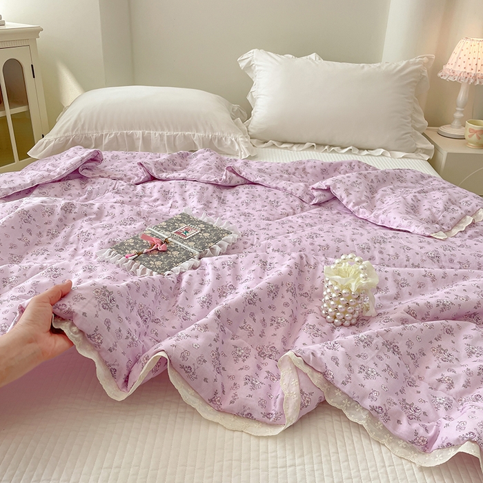 91家纺网 家纺一手货源 找家纺 yyds网供 2026新款A类法式花卉小清新全棉纯棉双层纱花边夏被夏凉被空调被 花季紫