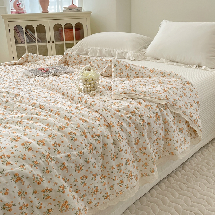 91家纺网 家纺一手货源 找家纺 yyds网供 2026新款A类法式花卉小清新全棉纯棉双层纱花边夏被夏凉被空调被 石竹花