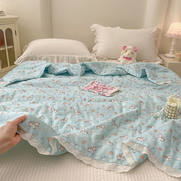 91家纺网 家纺一手货源 找家纺 yyds网供 2026新款A类法式花卉小清新全棉纯棉双层纱花边夏被夏凉被空调被 小蓝马