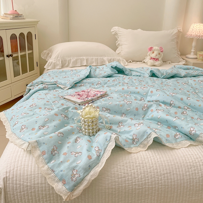 91家纺网 家纺一手货源 找家纺 yyds网供 2026新款A类法式花卉小清新全棉纯棉双层纱花边夏被夏凉被空调被 小蓝马