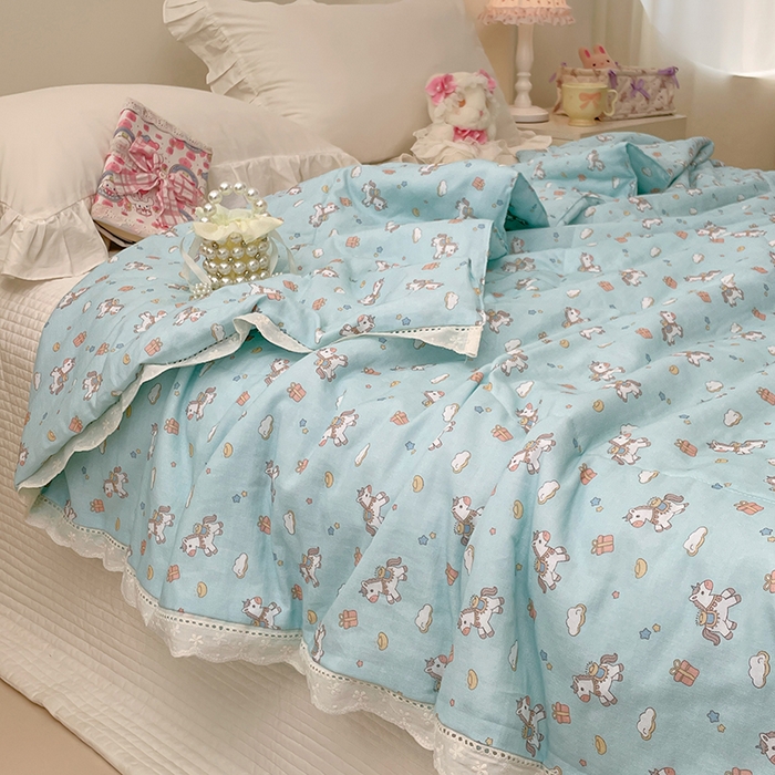 91家纺网 家纺一手货源 找家纺 yyds网供 2026新款A类法式花卉小清新全棉纯棉双层纱花边夏被夏凉被空调被 小蓝马