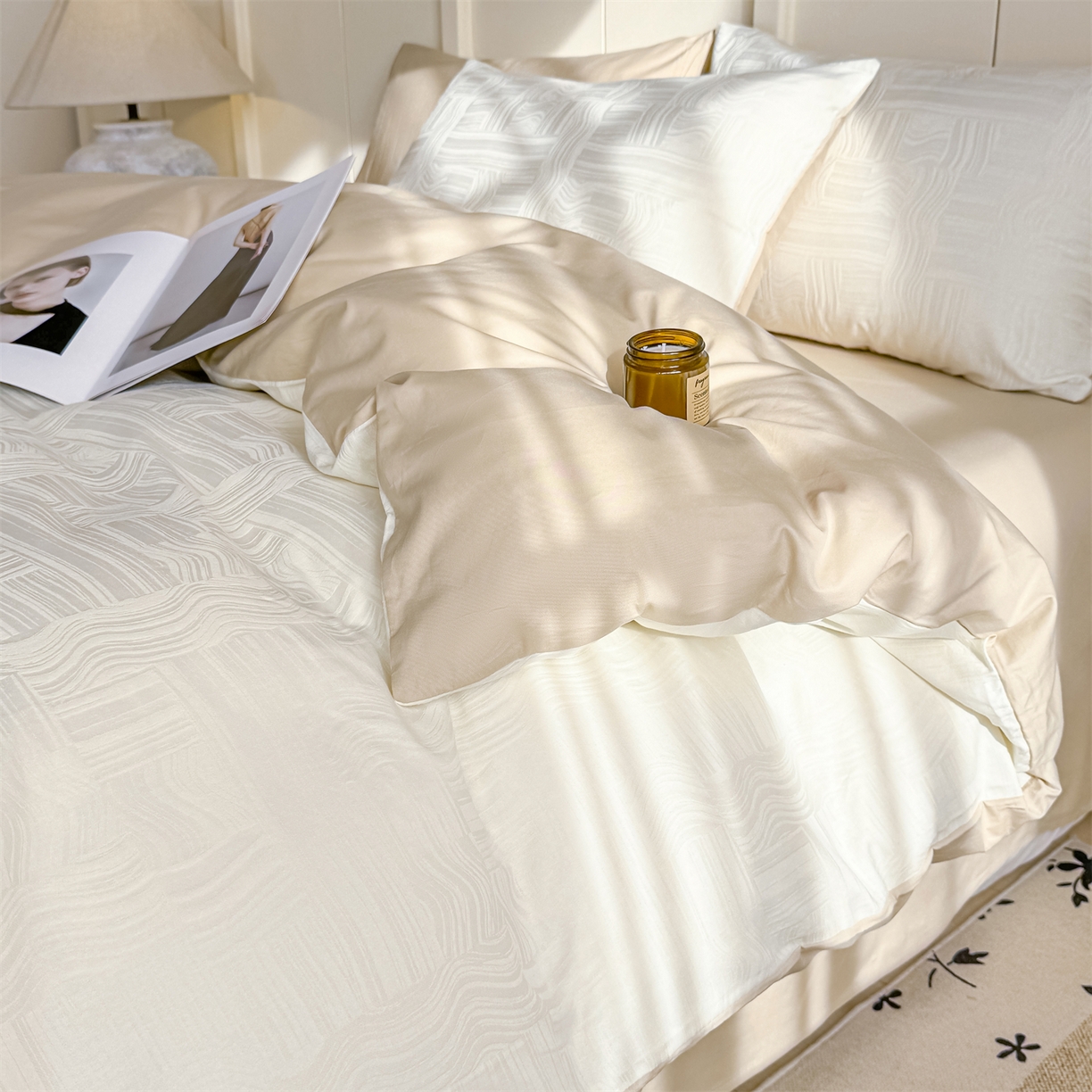 91家纺网 家纺一手货源 找家纺 灰鲸 2026新款全棉纯棉厚织贡缎大提花四件套 凡汐-杏仁奶霜