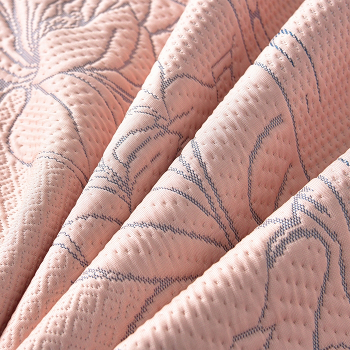 91家纺网 家纺一手货源 找家纺 诺梵家纺 2026新款 pe 乙纶立体提花凉豆豆席凉席床裙款【控价1.5米119 ；1.8米129；2.0米139】半夏-粉