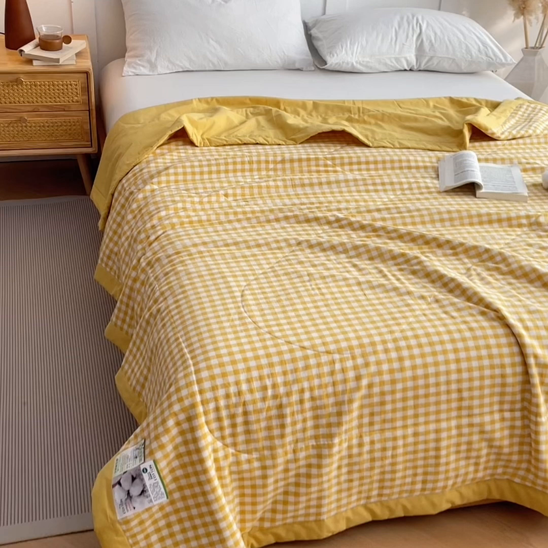 91家纺网 家纺一手货源 找家纺 yyds网供 2026新款无印格子A类里外全棉纯棉水洗棉新疆棉花夏被夏凉被空调被 黄小格