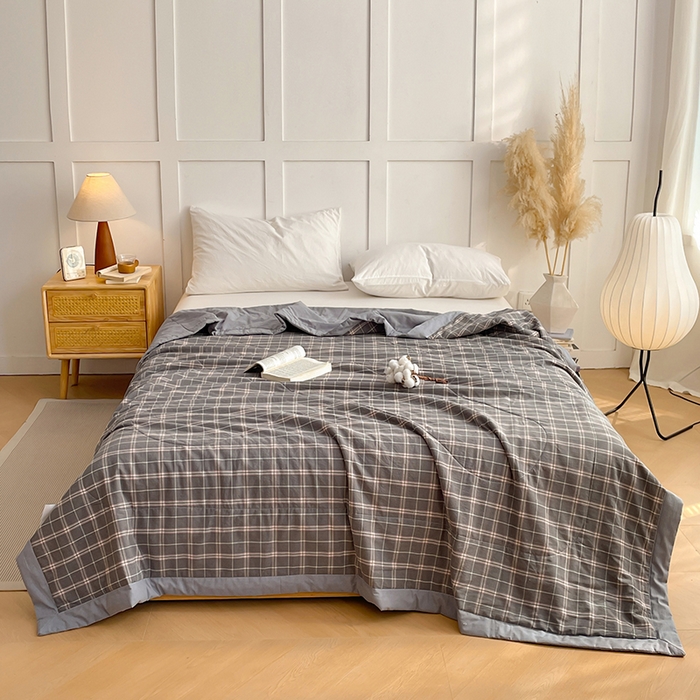 91家纺网 家纺一手货源 找家纺 yyds网供 2026新款无印格子A类里外全棉纯棉水洗棉新疆棉花夏被夏凉被空调被 灰大格