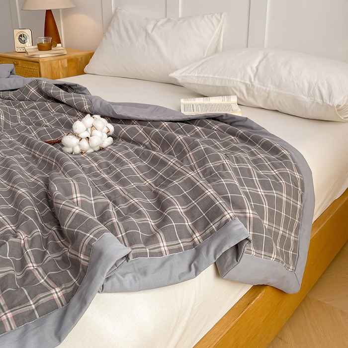 91家纺网 家纺一手货源 找家纺 yyds网供 2026新款无印格子A类里外全棉纯棉水洗棉新疆棉花夏被夏凉被空调被 灰大格