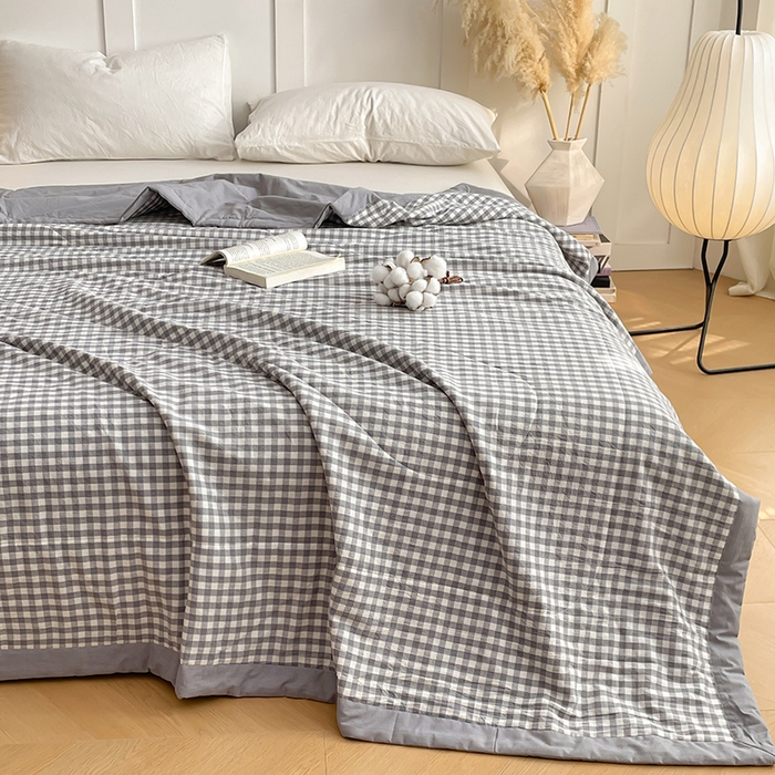 91家纺网 家纺一手货源 找家纺 yyds网供 2026新款无印格子A类里外全棉纯棉水洗棉新疆棉花夏被夏凉被空调被 灰小格