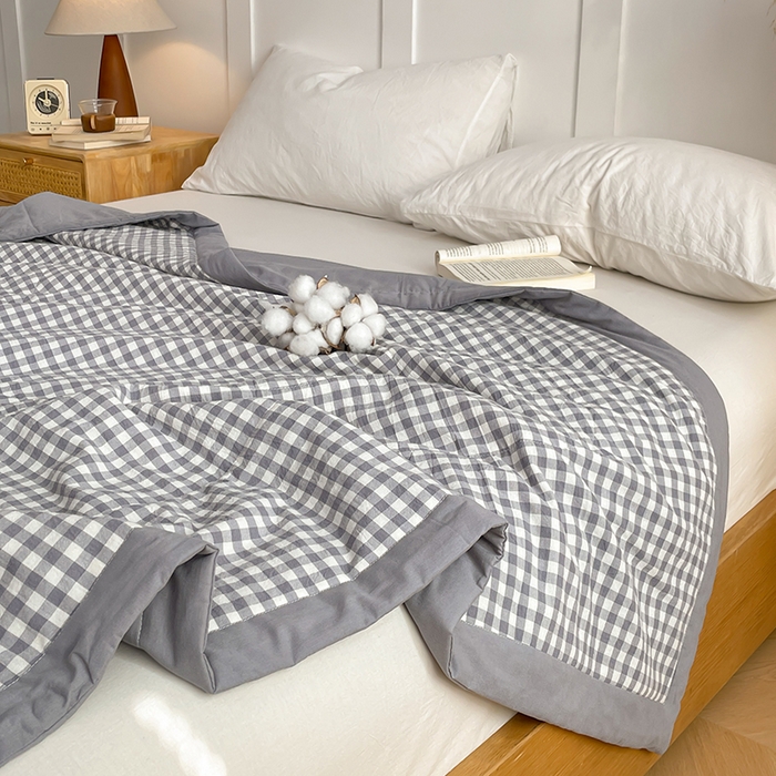 91家纺网 家纺一手货源 找家纺 yyds网供 2026新款无印格子A类里外全棉纯棉水洗棉新疆棉花夏被夏凉被空调被 灰小格