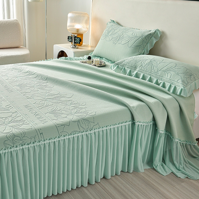 91家纺网 家纺一手货源 找家纺 诺梵家纺 2026新款 pe 乙纶立体提花凉豆豆席凉席床裙款【控价1.5米119 ；1.8米129；2.0米139】半夏-绿