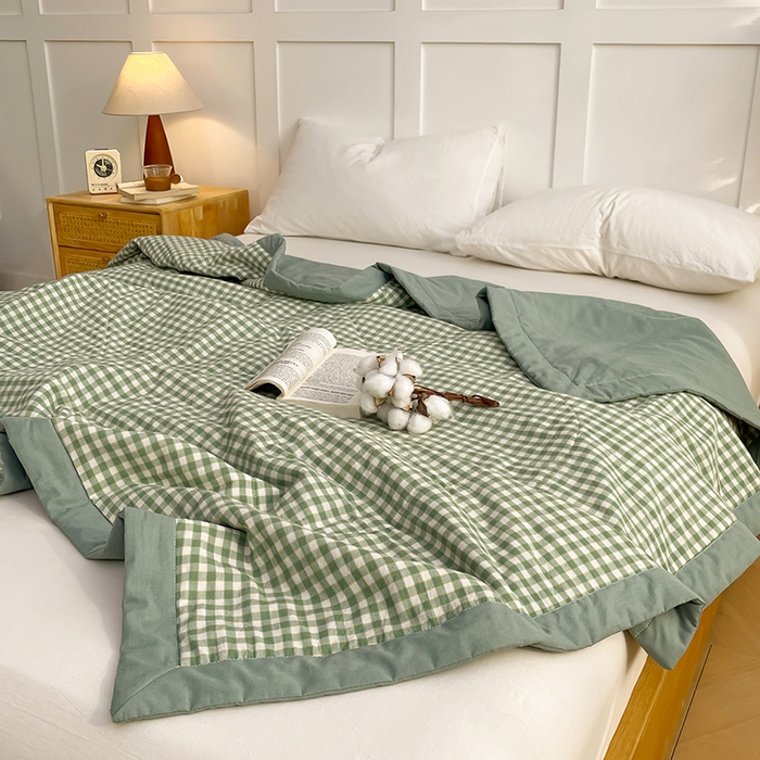 91家纺网 家纺一手货源 找家纺 yyds网供 2026新款无印格子A类里外全棉纯棉水洗棉新疆棉花夏被夏凉被空调被 绿小格