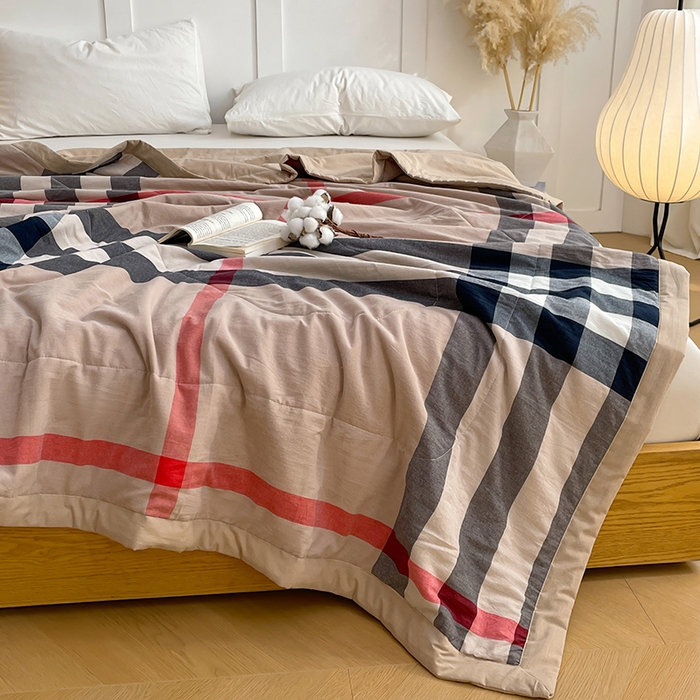 91家纺网 家纺一手货源 找家纺 yyds网供 2026新款无印格子A类里外全棉纯棉水洗棉新疆棉花夏被夏凉被空调被 英伦宝莉