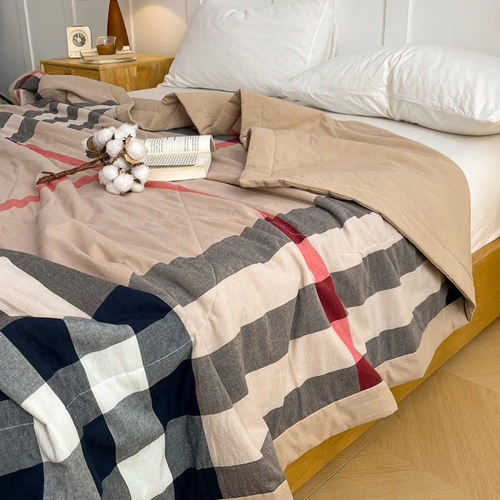 91家纺网 家纺一手货源 找家纺 yyds网供 2026新款无印格子A类里外全棉纯棉水洗棉新疆棉花夏被夏凉被空调被 英伦宝莉