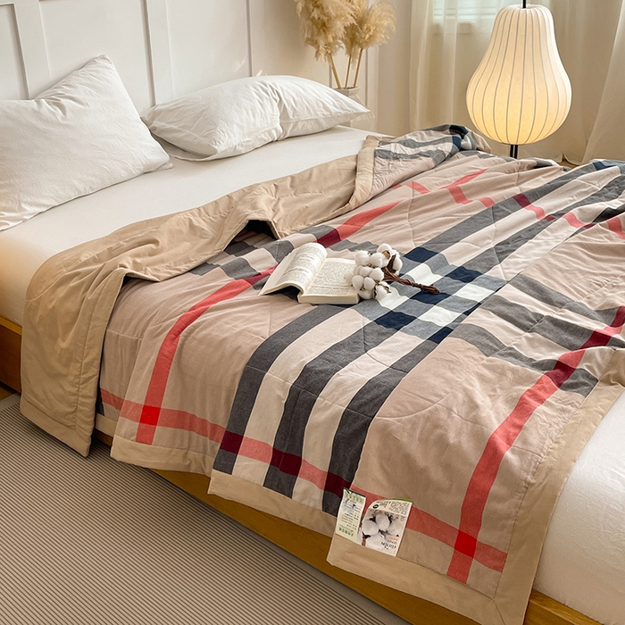 91家纺网 家纺一手货源 找家纺 yyds网供 2026新款无印格子A类里外全棉纯棉水洗棉新疆棉花夏被夏凉被空调被 英伦宝莉