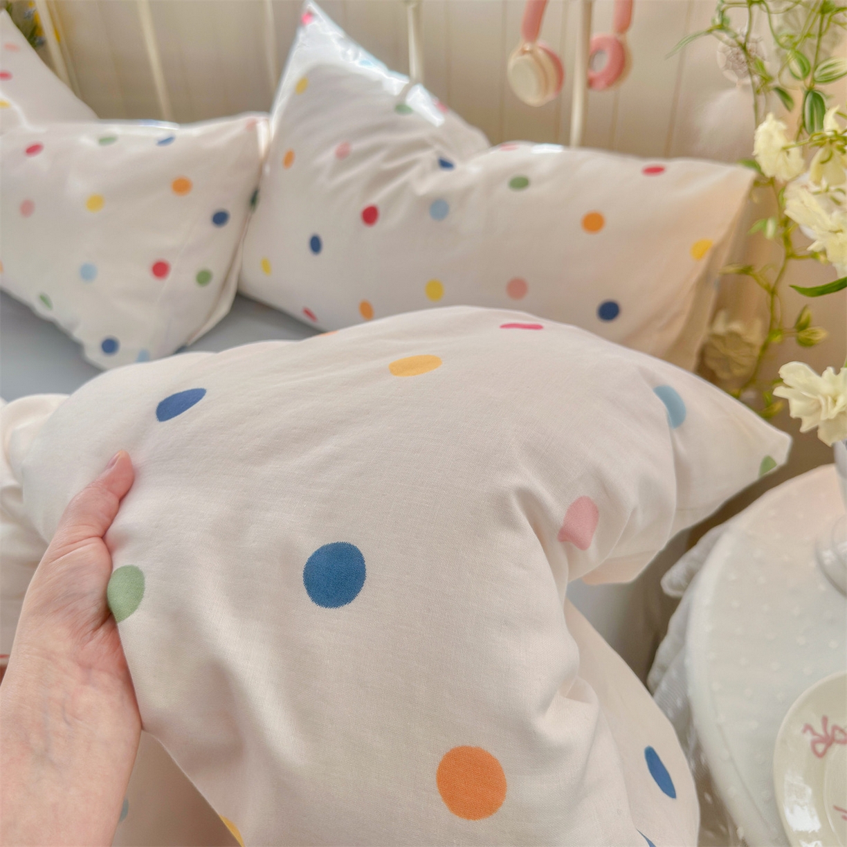 91家纺网 家纺一手货源 找家纺 名兮家居 2026春夏新款全棉纯棉A类双层纱四件套 双层纱-彩色波点