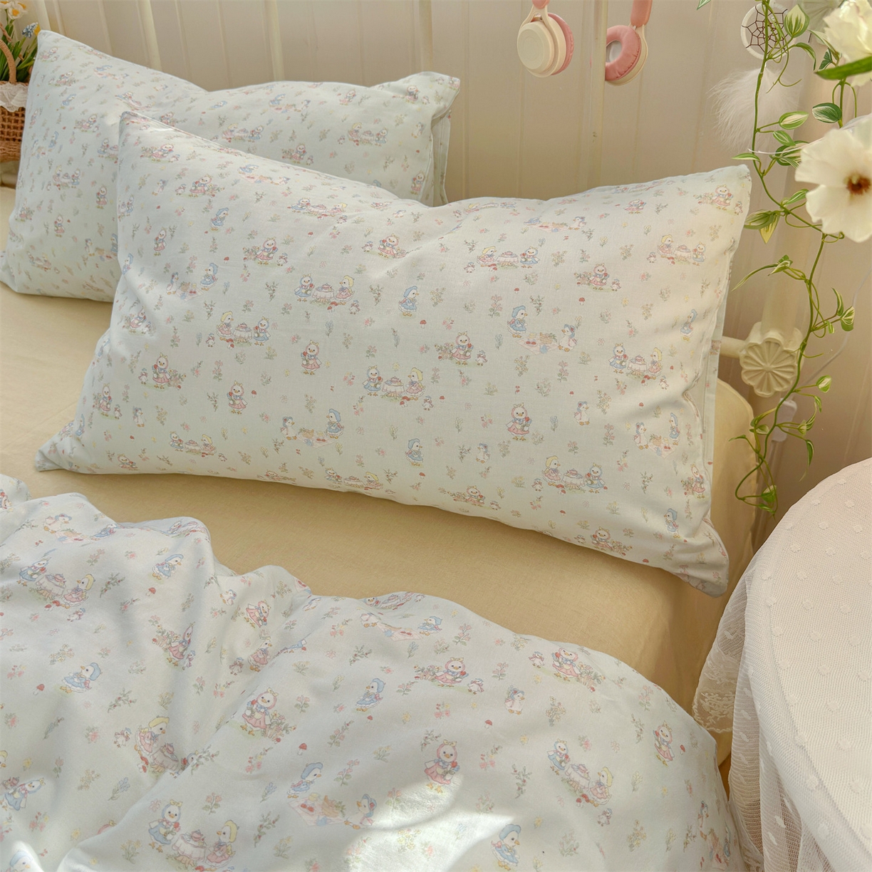 91家纺网 家纺一手货源 找家纺 名兮家居 2026春夏新款全棉纯棉A类双层纱四件套 双层纱-花田鸭