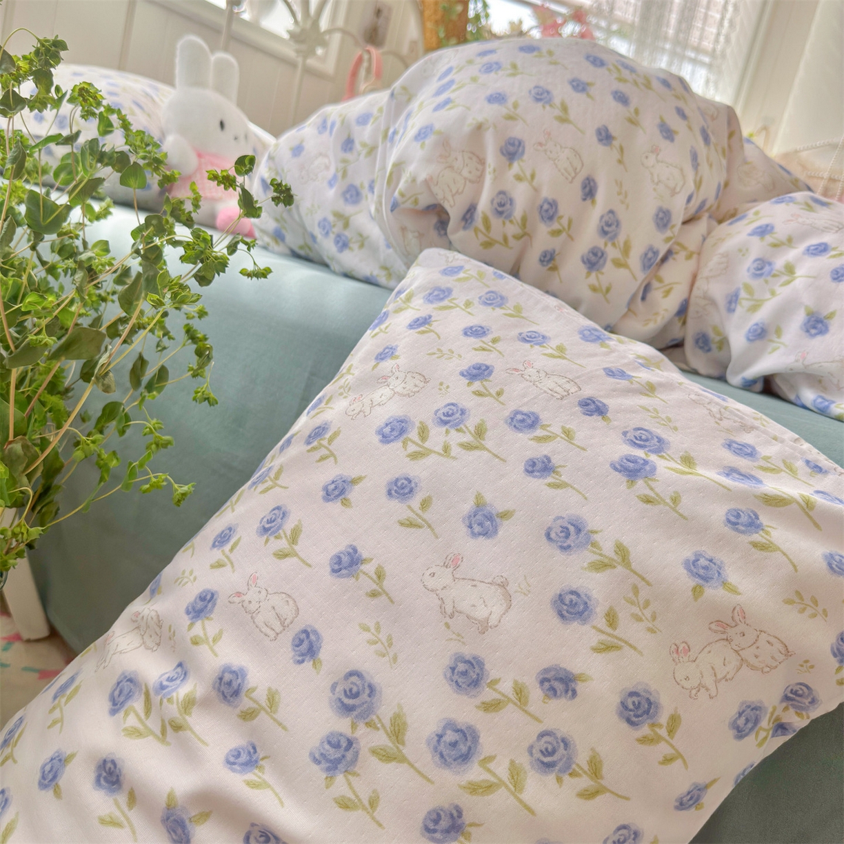 91家纺网 家纺一手货源 找家纺 名兮家居 2026春夏新款全棉纯棉A类双层纱四件套 双层纱-兰花小兔