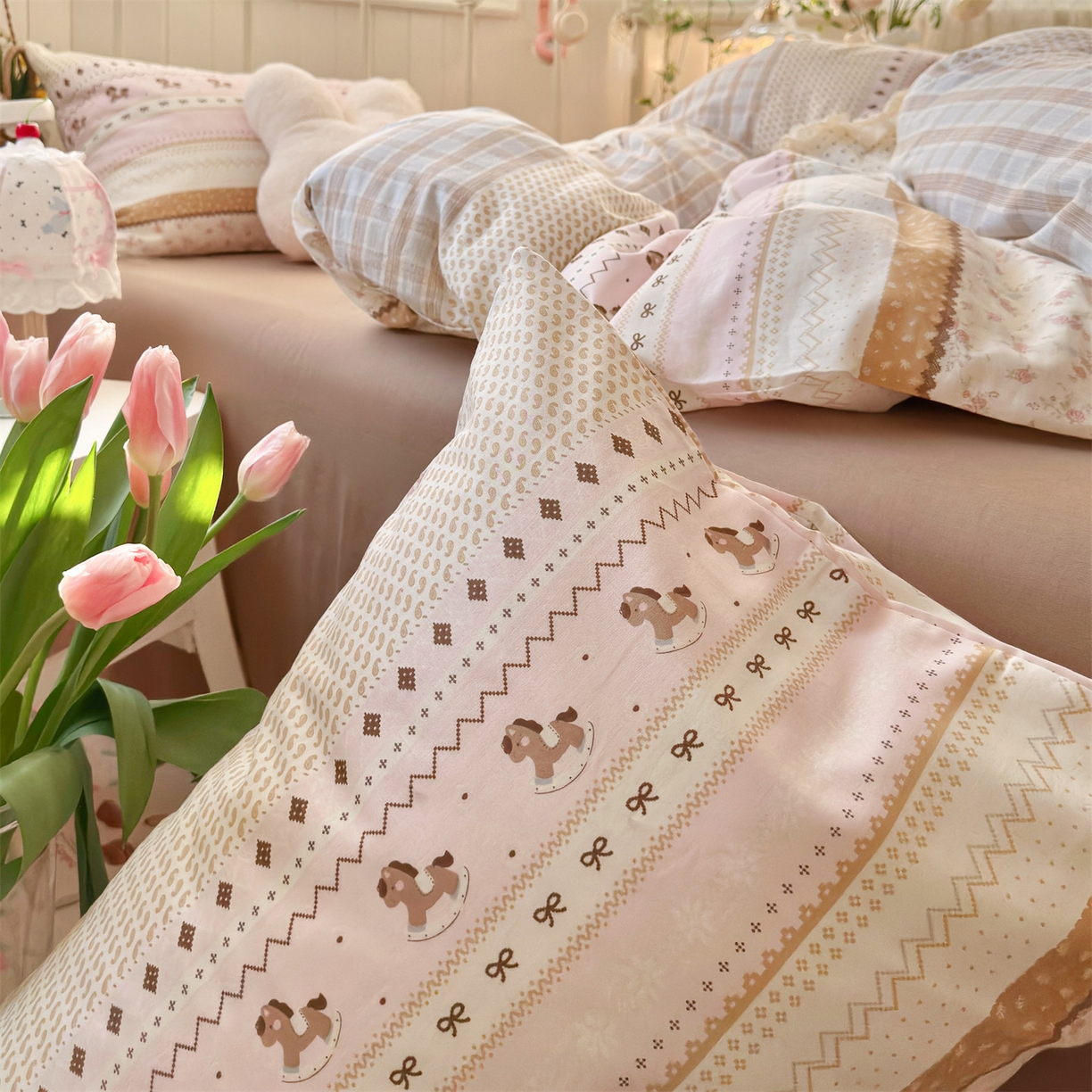 91家纺网 家纺一手货源 找家纺 名兮家居 2026春夏新款全棉纯棉A类双层纱四件套 双层纱-木马集