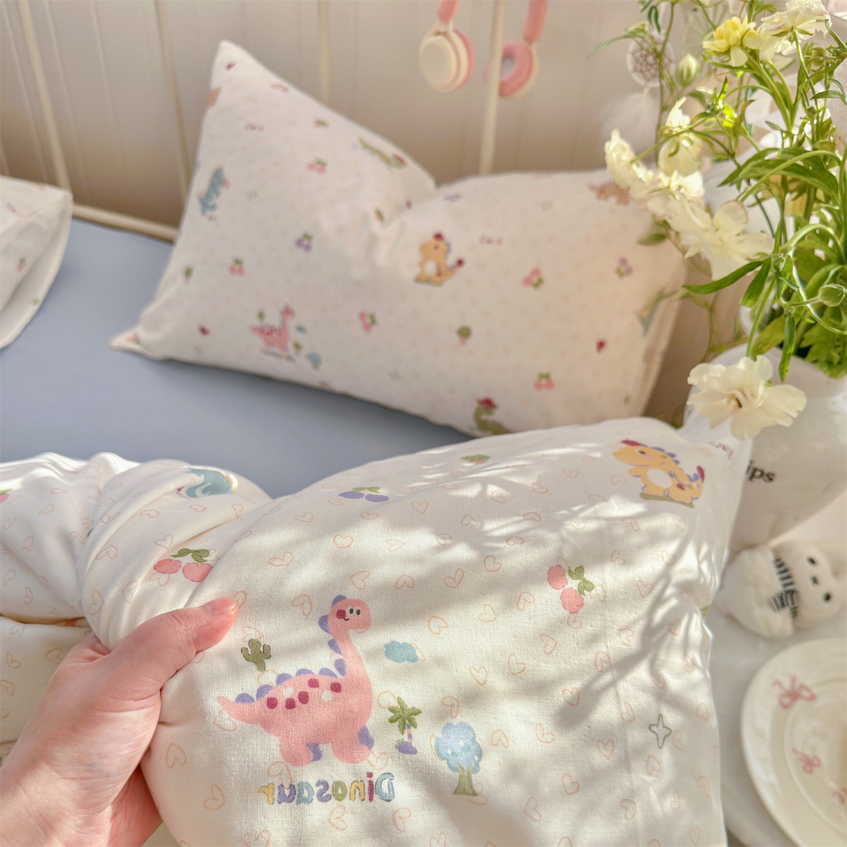 91家纺网 家纺一手货源 找家纺 名兮家居 2026春夏新款全棉纯棉A类双层纱四件套 双层纱-趣味王国