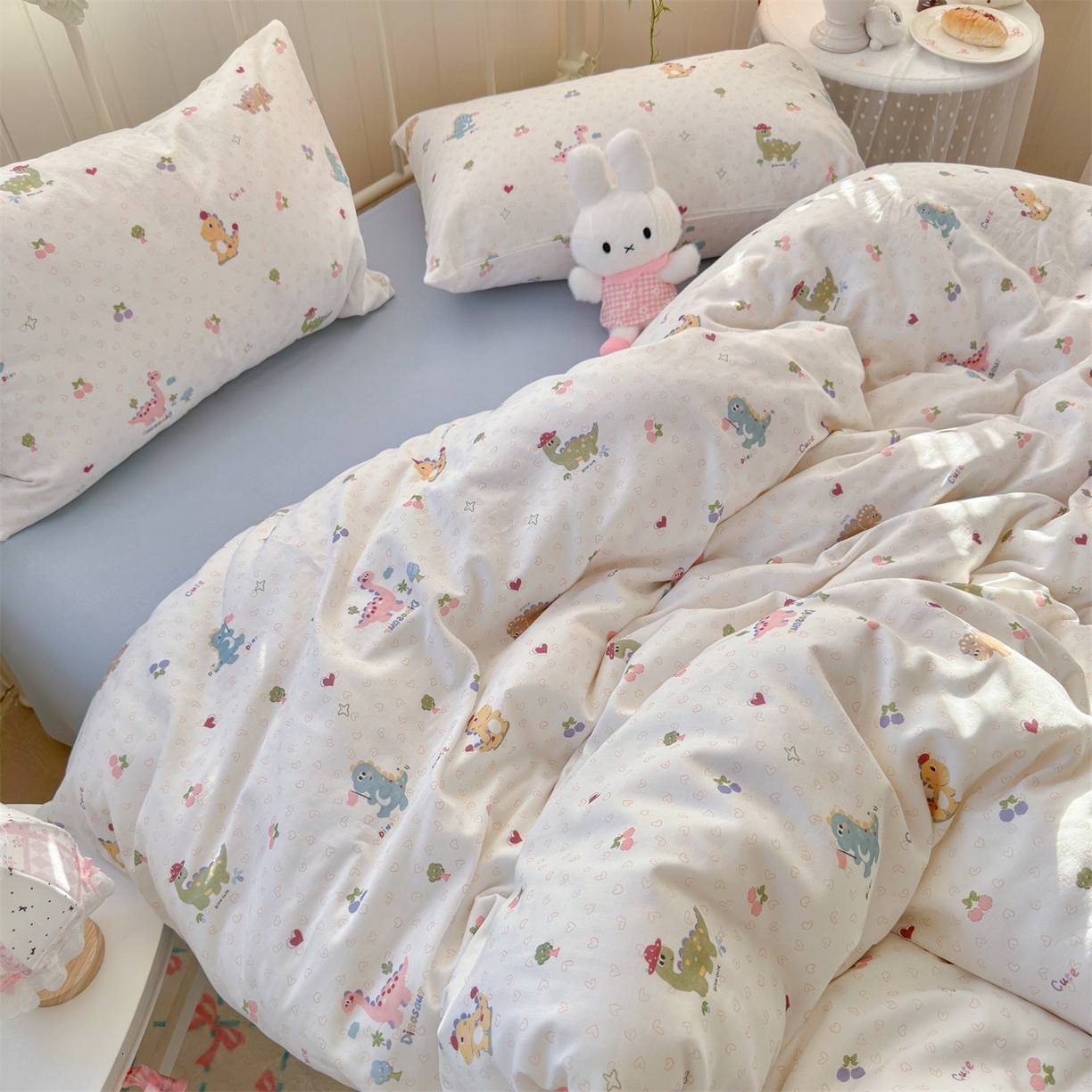 91家纺网 家纺一手货源 找家纺 名兮家居 2026春夏新款全棉纯棉A类双层纱四件套 双层纱-趣味王国