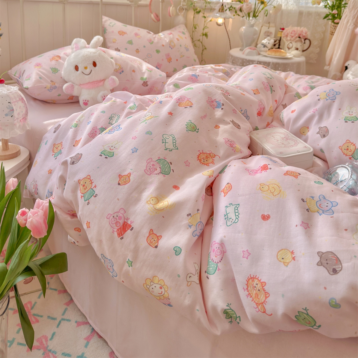 91家纺网 家纺一手货源 找家纺 名兮家居 2026春夏新款全棉纯棉A类双层纱四件套 双层纱-猪猪乐园