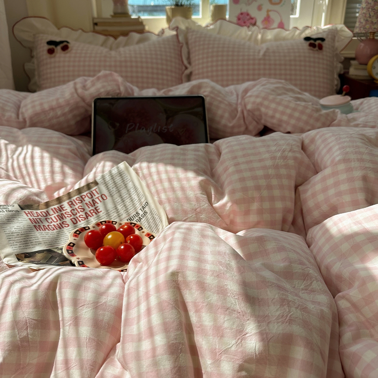 91家纺网 家纺一手货源 找家纺 首尔家纺 2026新款全棉色织水洗棉四件套花边款小红书ins风-樱桃可露丽 樱桃可露丽-粉格