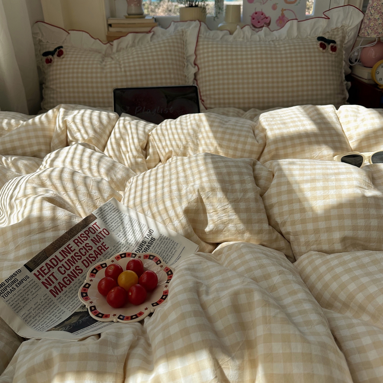 91家纺网 家纺一手货源 找家纺 首尔家纺 2026新款全棉色织水洗棉四件套花边款小红书ins风-樱桃可露丽 樱桃可露丽-黄格