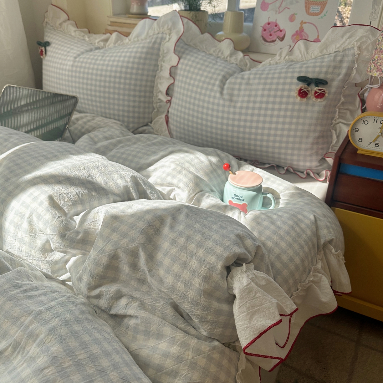 91家纺网 家纺一手货源 找家纺 首尔家纺 2026新款全棉色织水洗棉四件套花边款小红书ins风-樱桃可露丽 樱桃可露丽-蓝格