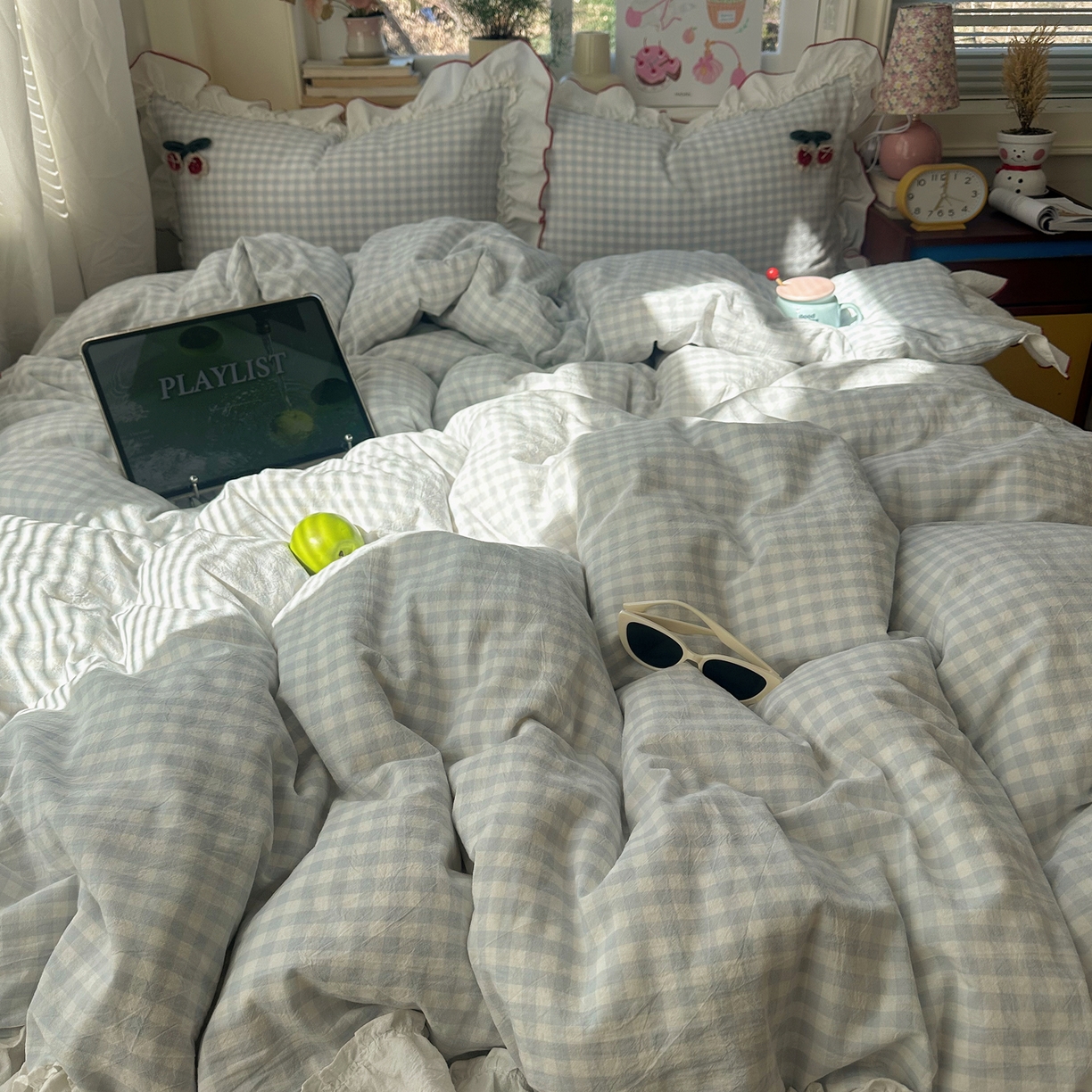 91家纺网 家纺一手货源 找家纺 首尔家纺 2026新款全棉色织水洗棉四件套花边款小红书ins风-樱桃可露丽 樱桃可露丽-蓝格