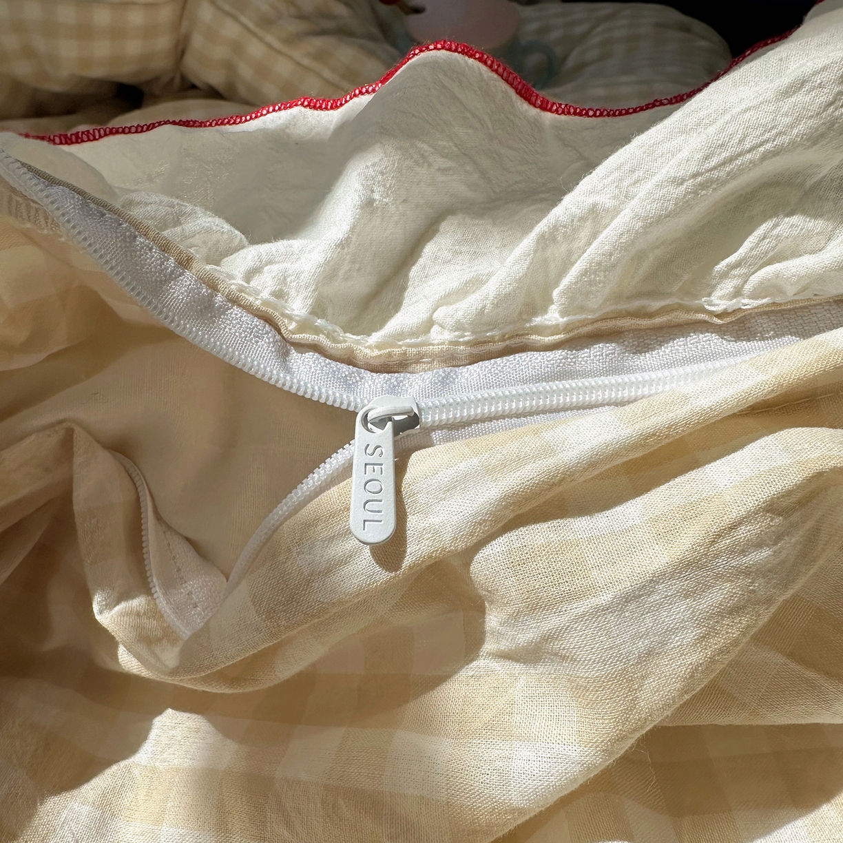 91家纺网 家纺一手货源 找家纺 首尔家纺 2026新款全棉色织水洗棉四件套花边款小红书ins风-樱桃可露丽 樱桃可露丽-黄格