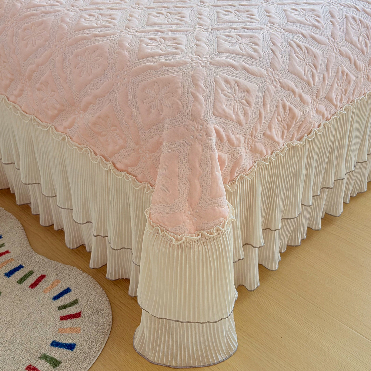 91家纺网 家纺一手货源 找家纺 暖芯家纺 2026新款凉感丝网纱凉席夏被夏凉被空调被四件套 洛芙漫-柔雾粉