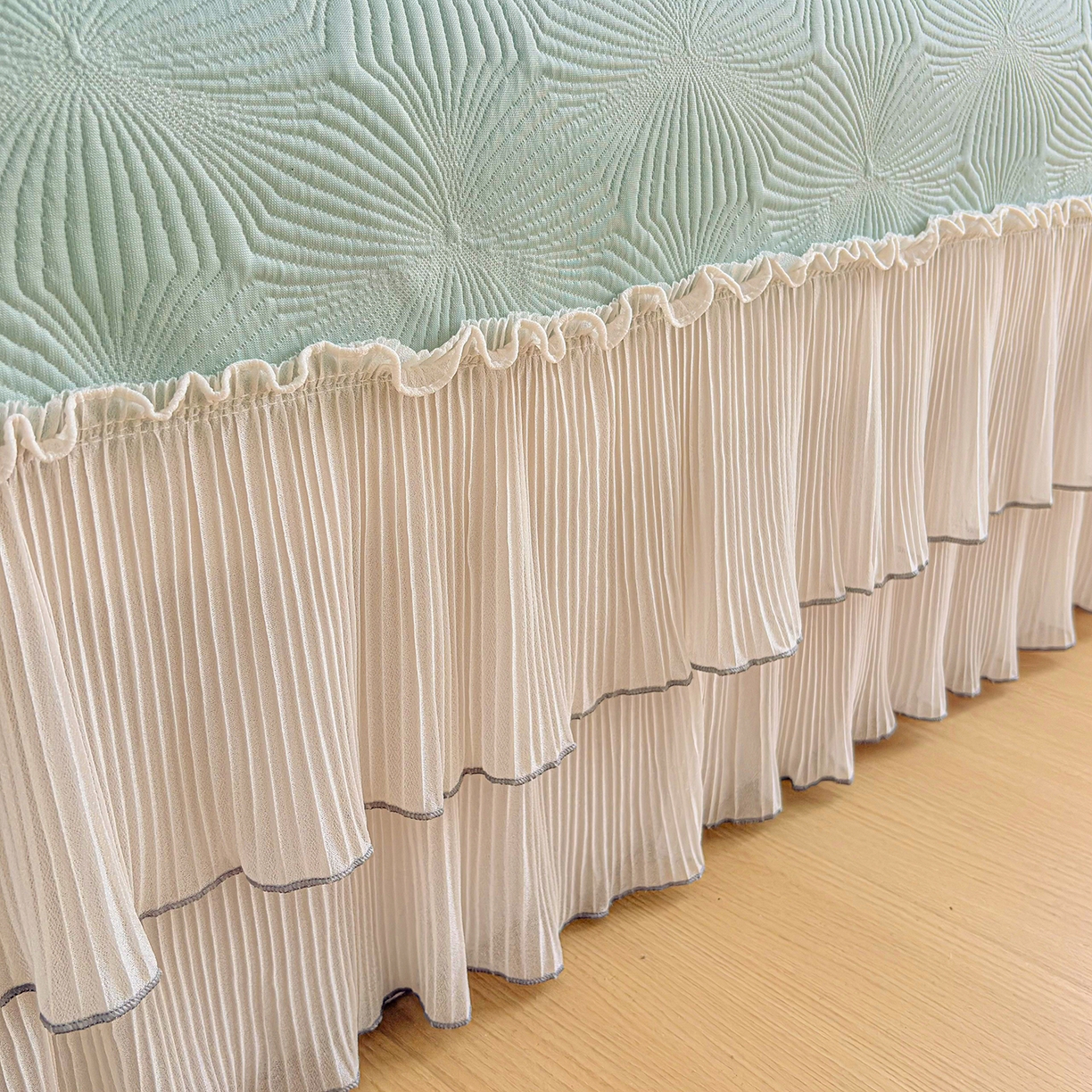 91家纺网 家纺一手货源 找家纺 暖芯家纺 2026新款凉感丝网纱凉席夏被夏凉被空调被四件套 轻梦瑶-抹茶绿