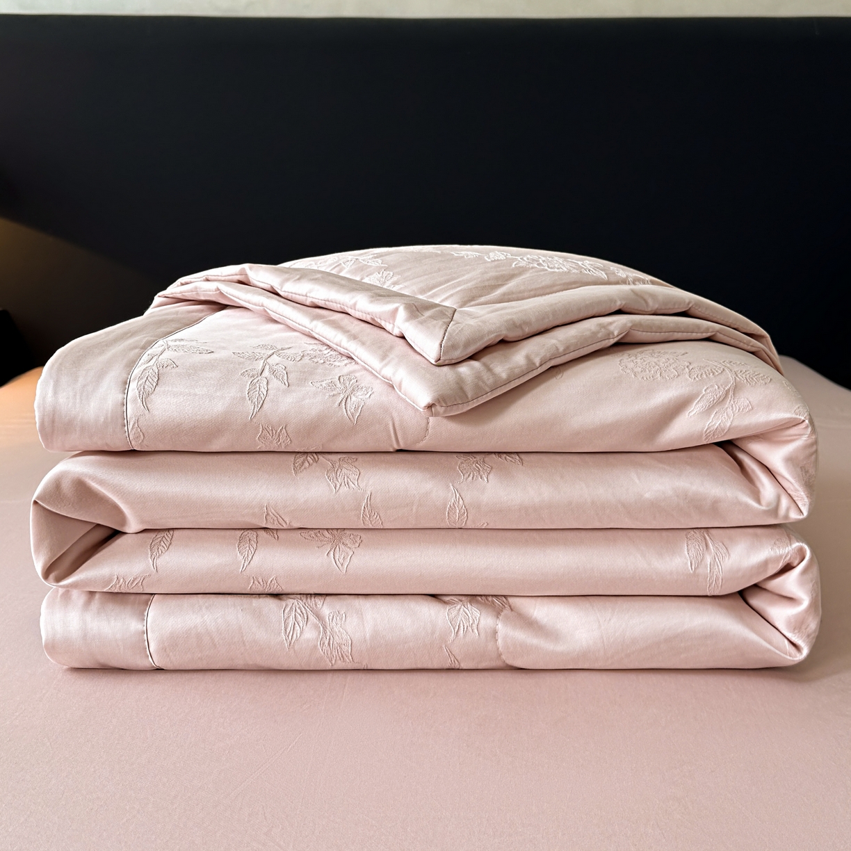 91家纺网 家纺一手货源 找家纺 （总）乐家毛巾被（工厂自产自销） 2026春夏新款全棉60S长绒棉立体厚织提花整张棉花夏被四件套单夏被枕套夏凉被空