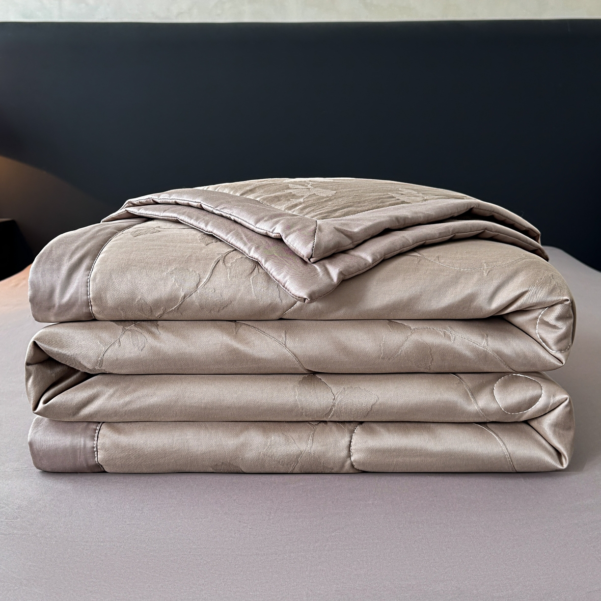 91家纺网 家纺一手货源 找家纺 （总）乐家毛巾被（工厂自产自销） 2026春夏新款全棉60S长绒棉立体厚织提花整张棉花夏被四件套单夏被枕套夏凉被空