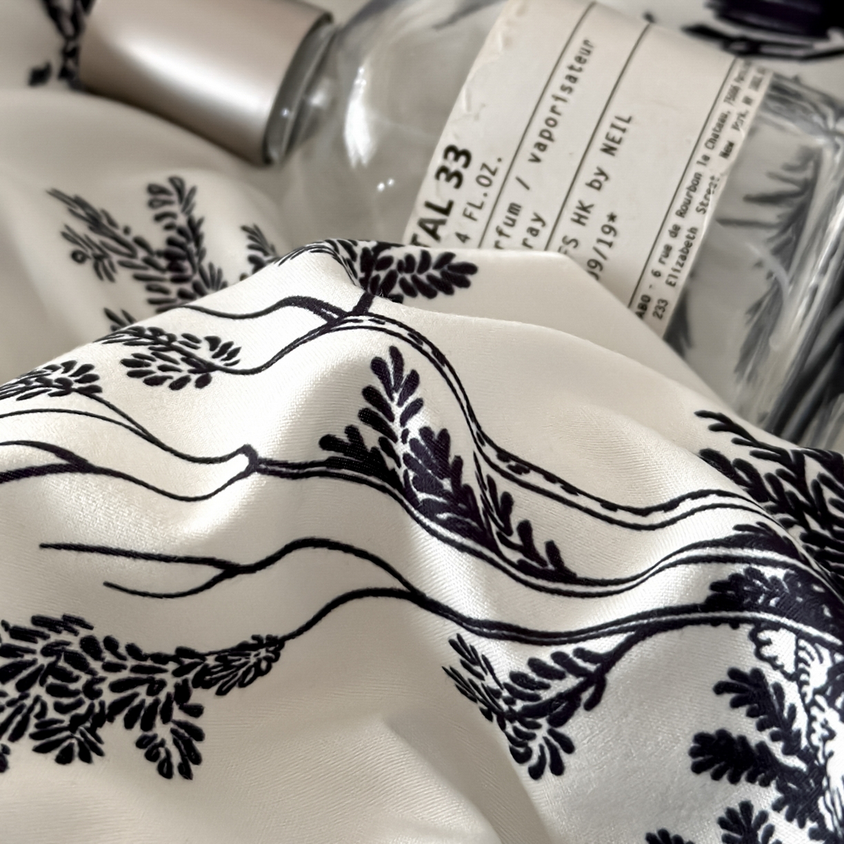 91家纺网 家纺一手货源 找家纺 ab家纺 2026新款法式复古印花水洗棉夏被四件套 莫尔花园