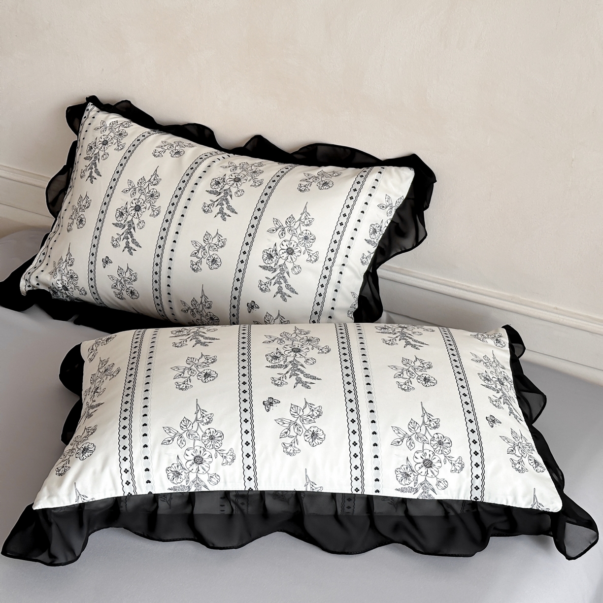 91家纺网 家纺一手货源 找家纺 ab家纺 2026新款法式复古印花水洗棉夏被四件套 巴黎西亚