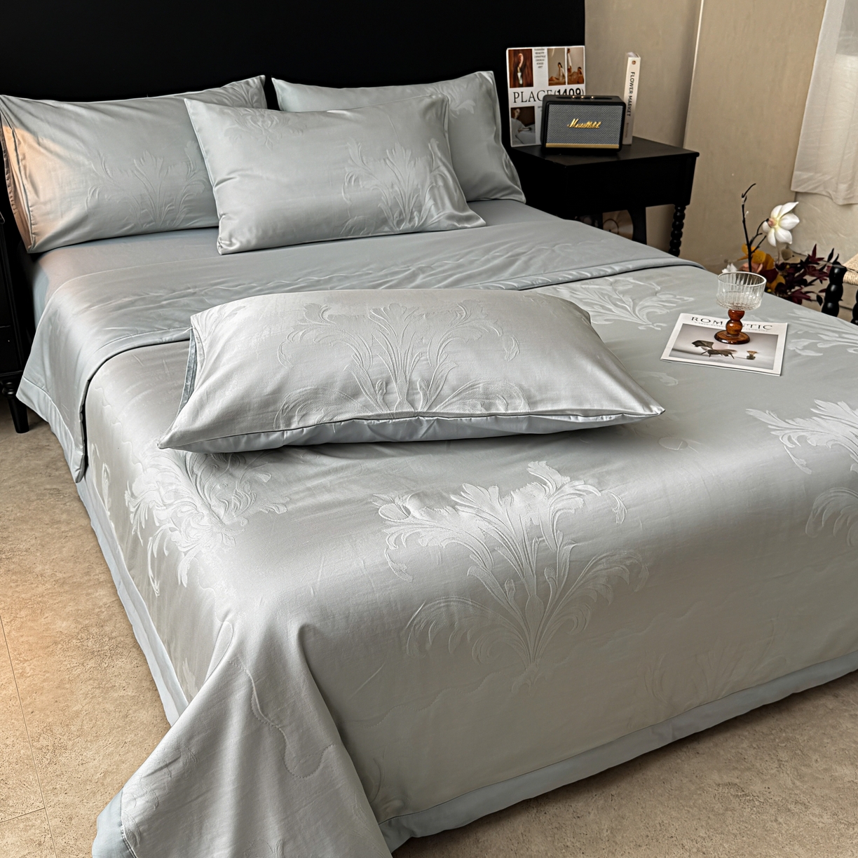 91家纺网 家纺一手货源 找家纺 乐家毛巾被（工厂自产自销） 2026春夏新款全棉60S长绒棉立体厚织提花整张棉花夏被四件套单夏被枕套夏凉被空 残影