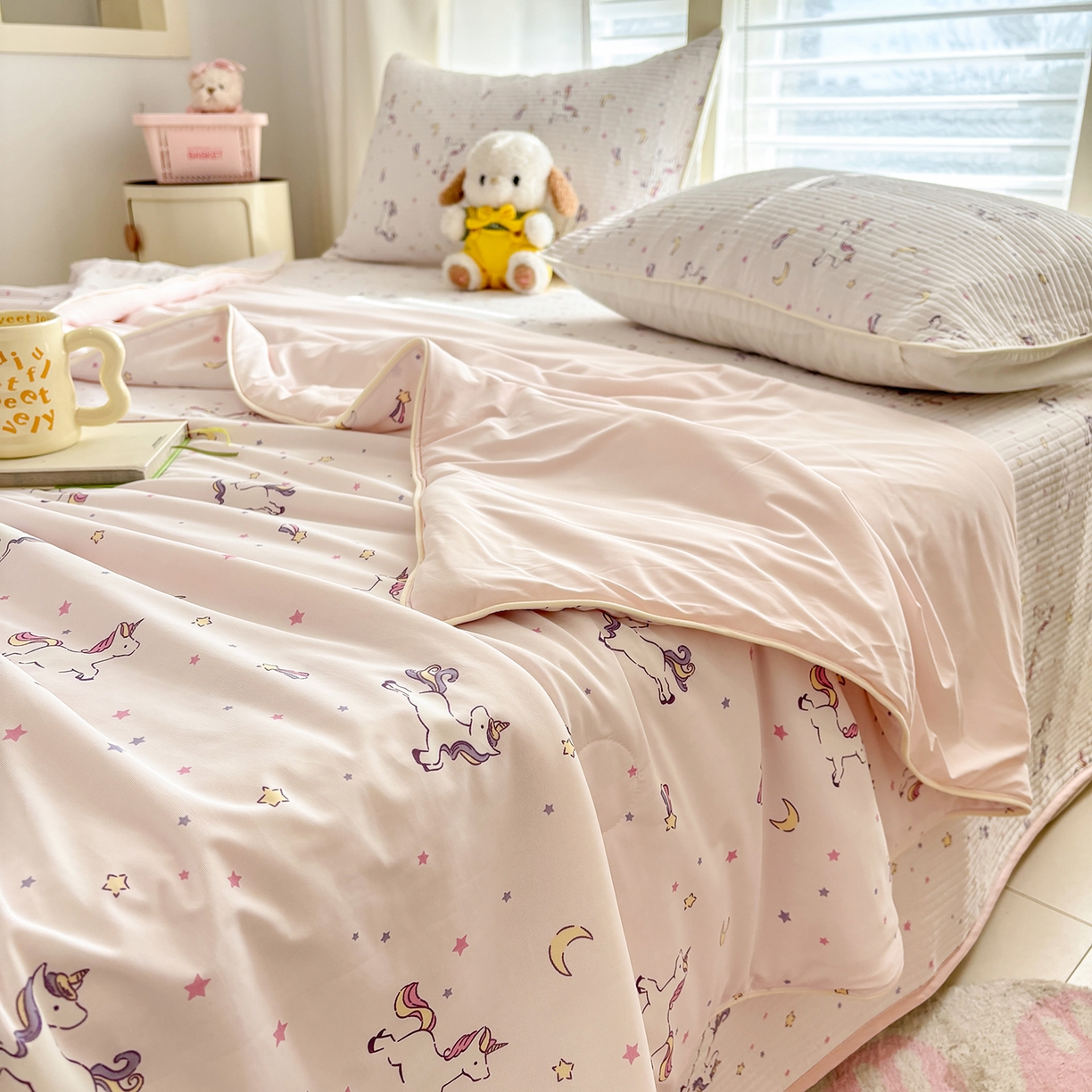 91家纺网 家纺一手货源 找家纺 优悦生活馆 2026新款麻绳款锦氨凉感丝夏被 飞马