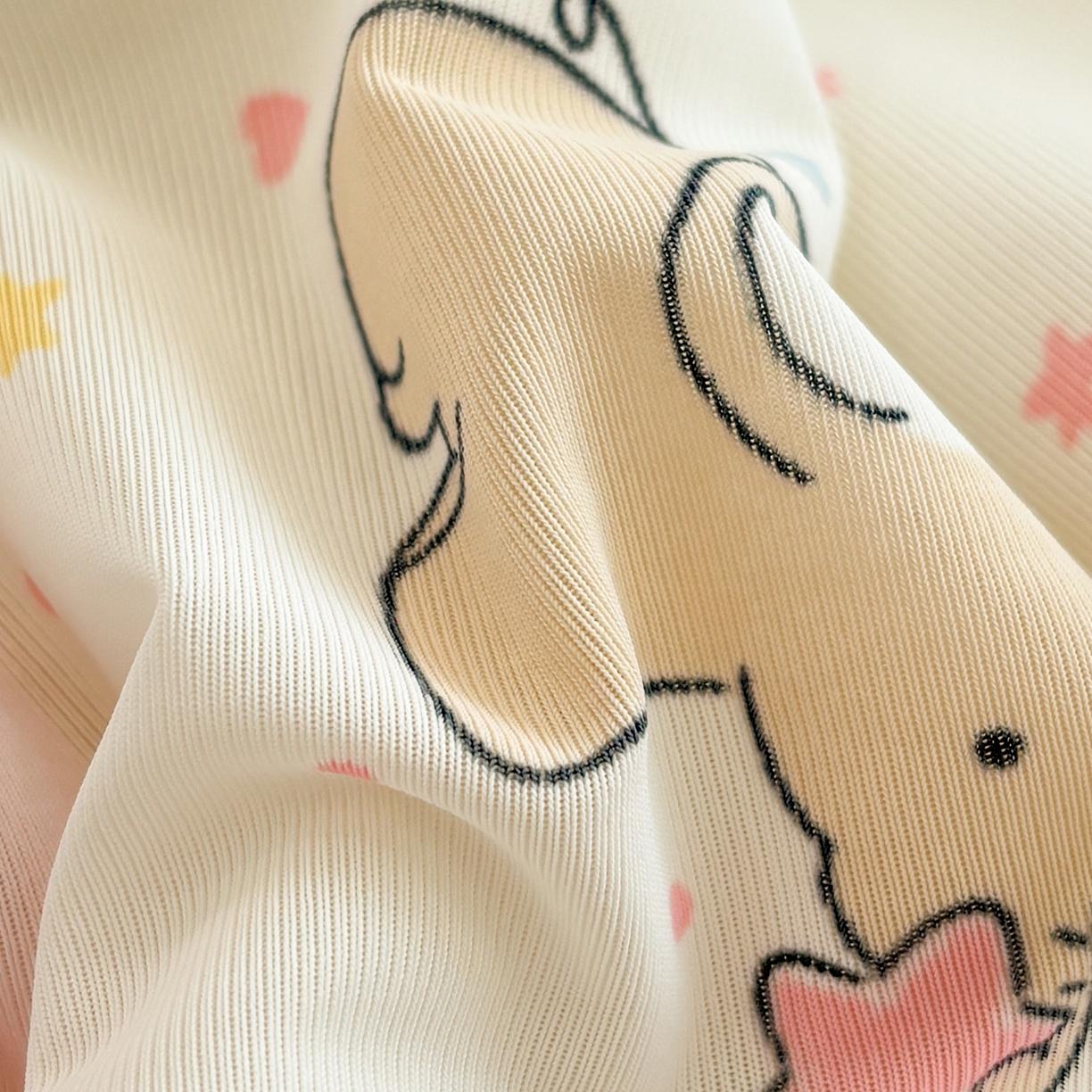 91家纺网 家纺一手货源 找家纺 优悦生活馆 2026新款麻绳款锦氨凉感丝夏被 彩条小象