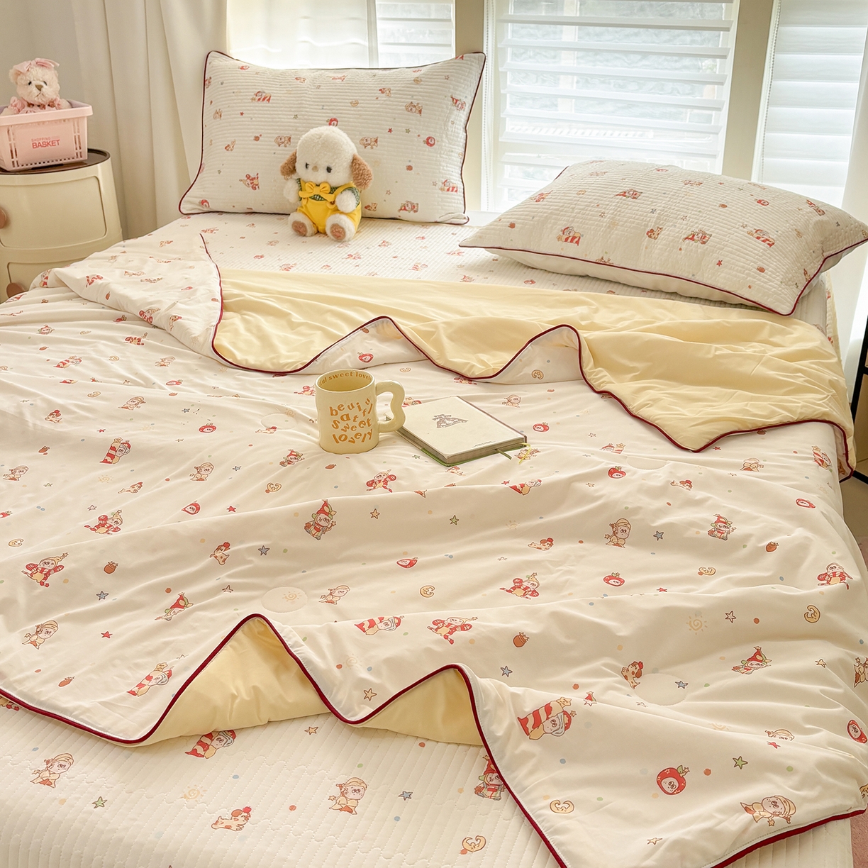 91家纺网 家纺一手货源 找家纺 优悦生活馆 2026新款麻绳款锦氨凉感丝夏被 水果小人