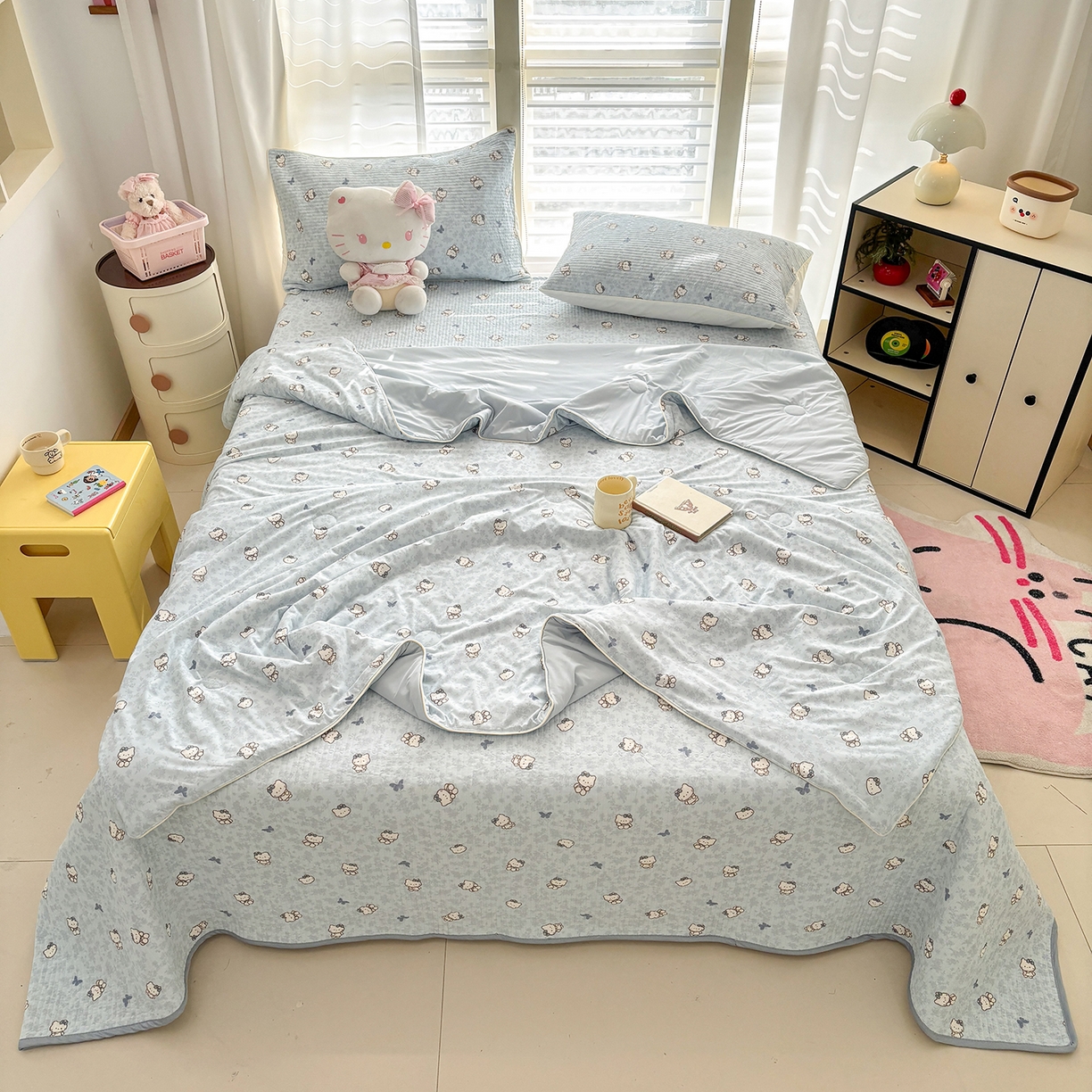 91家纺网 家纺一手货源 找家纺 优悦生活馆 2026新款麻绳款锦氨凉感丝夏被 小猫花朵