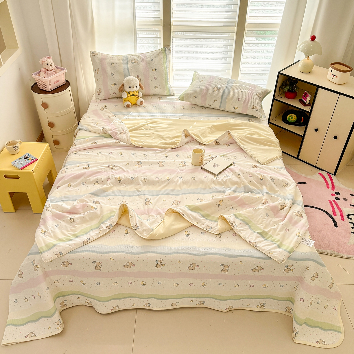 91家纺网 家纺一手货源 找家纺 优悦生活馆 2026新款麻绳款锦氨凉感丝夏被 彩条小象