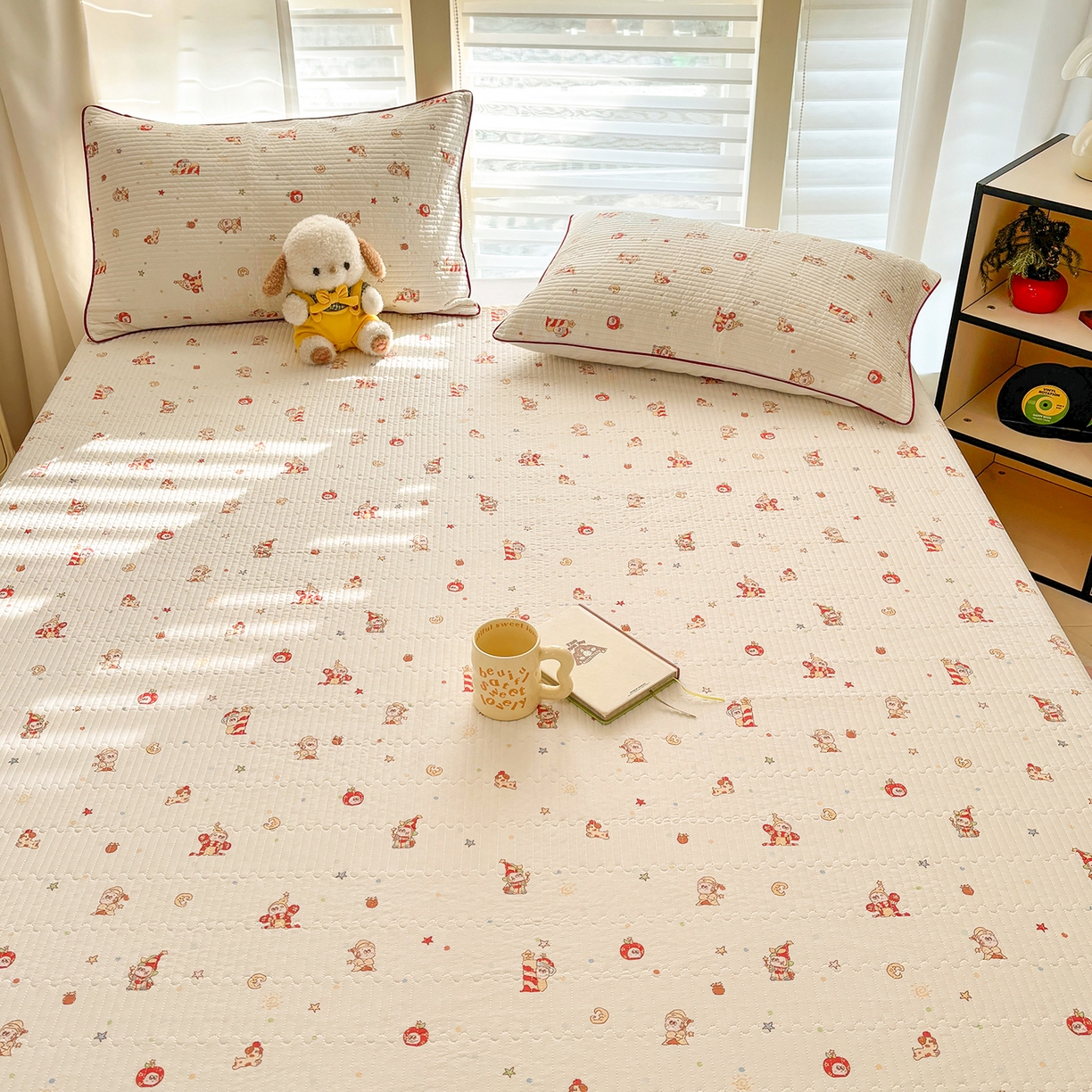 91家纺网 家纺一手货源 找家纺 优悦生活馆 2026新款麻绳款锦氨凉感丝夏被 水果小人