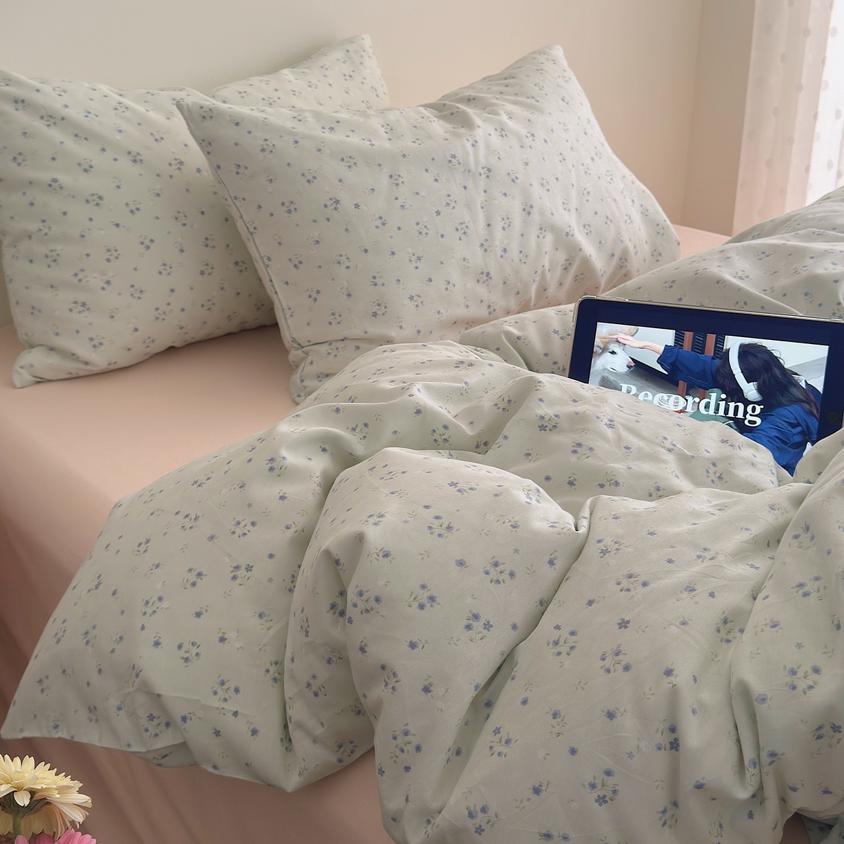 91家纺网 家纺一手货源 找家纺 山茶家居-原创设计 2026新款全棉碎花系列四件套-曼岛 曼岛-奶绿