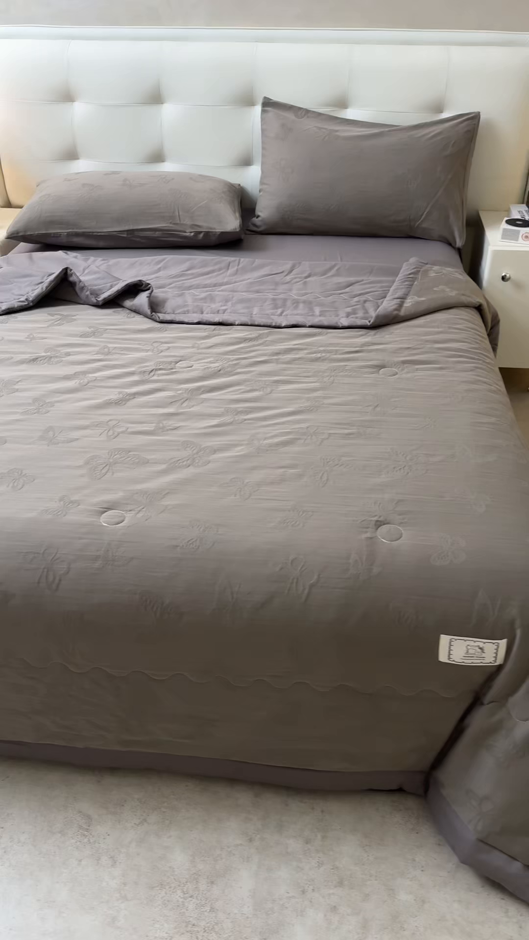 91家纺网 家纺一手货源 找家纺 乐家毛巾被（工厂自产自销） 2026春夏新款全棉60S长绒棉立体厚织提花整张棉花夏被四件套单夏被枕套夏凉被空 蝶影