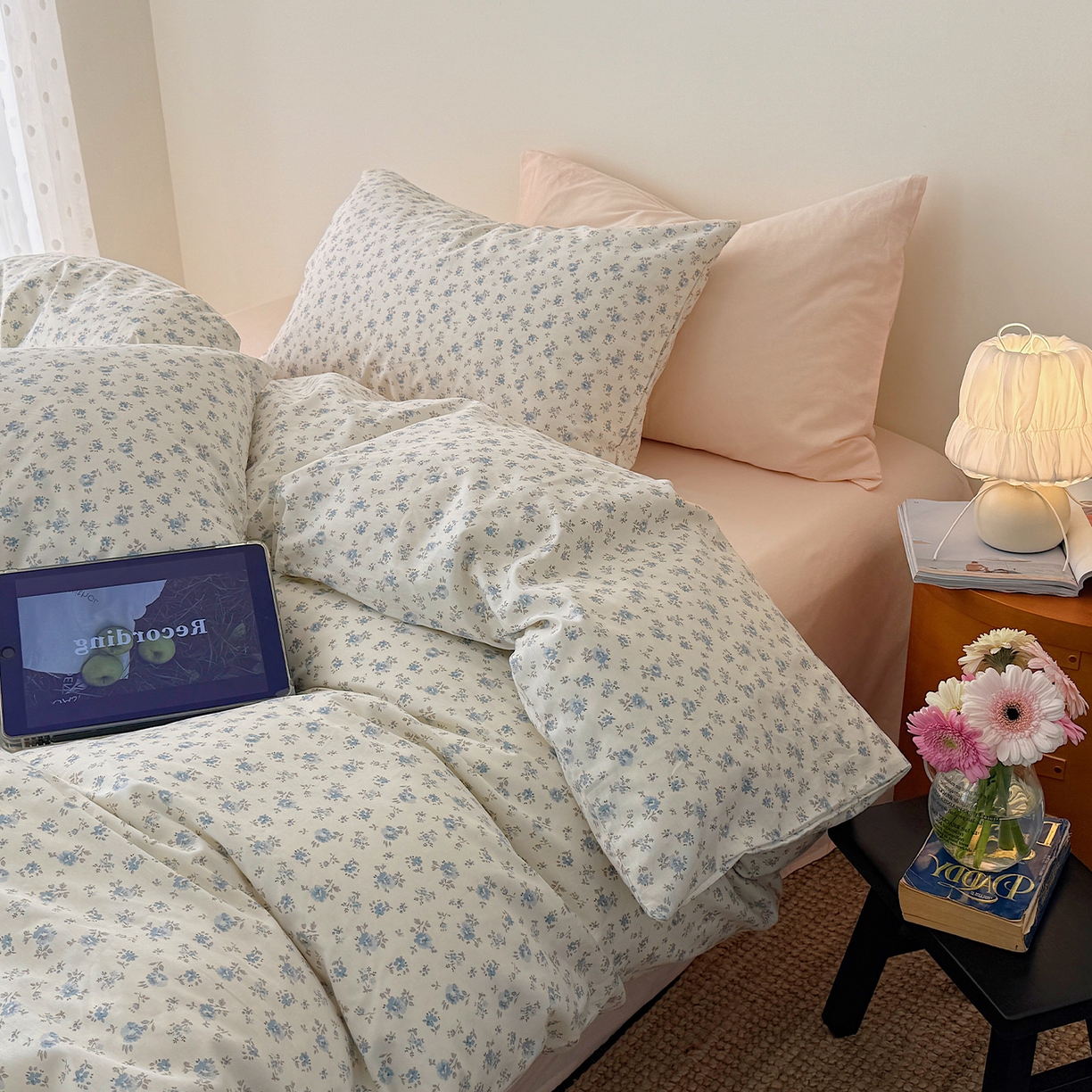 91家纺网 家纺一手货源 找家纺 山茶家居-原创设计 2026新款全棉碎花系列四件套-曼岛 曼岛-海蓝