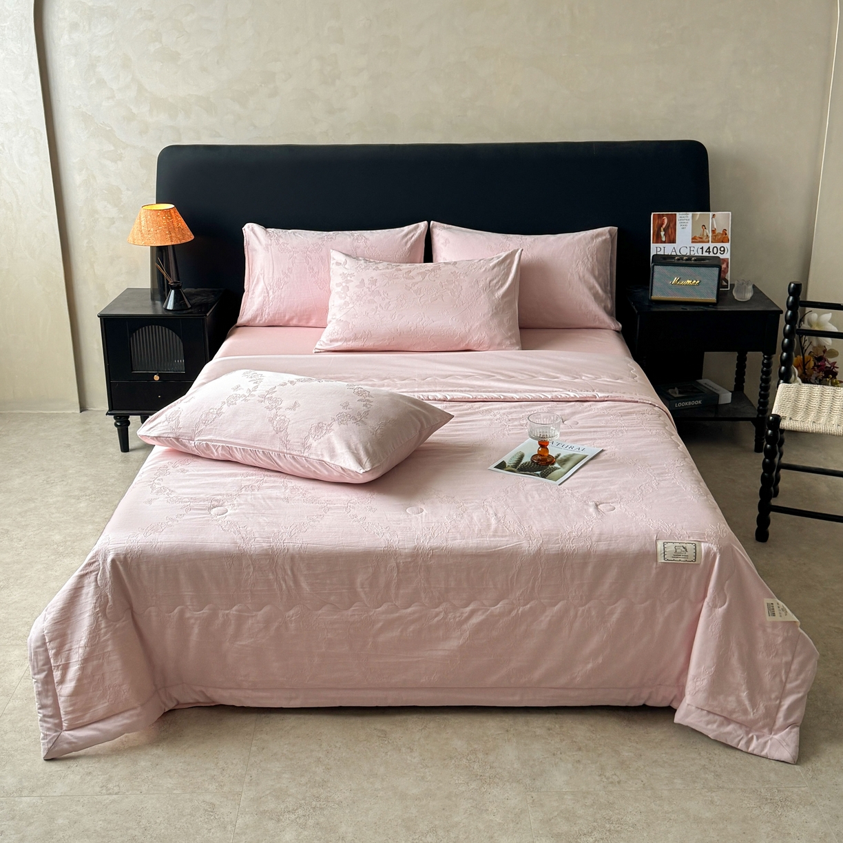 91家纺网 家纺一手货源 找家纺 乐家毛巾被（工厂自产自销） 2026春夏新款全棉60S长绒棉立体厚织提花整张棉花夏被四件套单夏被枕套夏凉被空 花叶蝶影